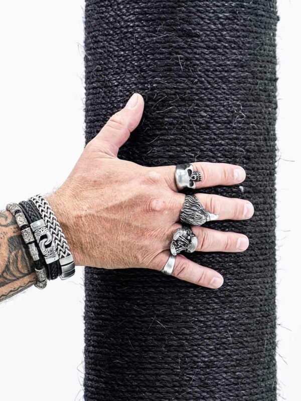 Kattenmuur Post 2080 Black