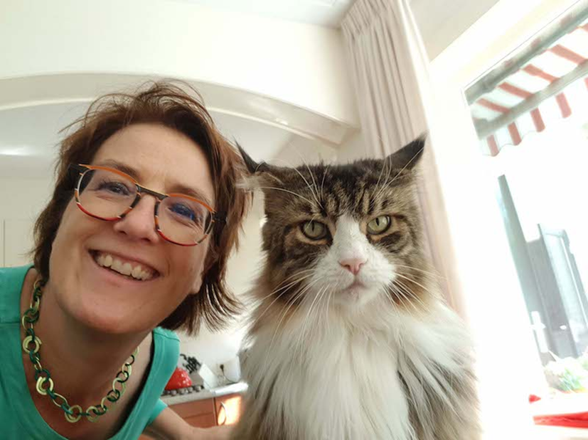 Renee avec son chat