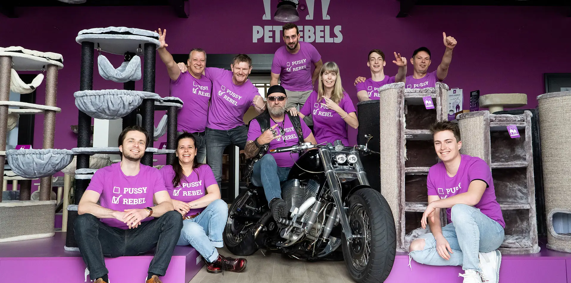 Petrebels Team